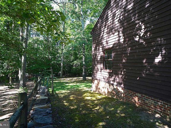 5th image of 3029 Mediterranean Dr