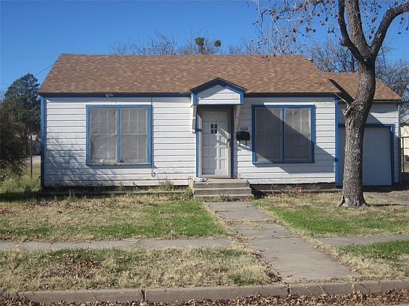 2nd image of 858 Peach St