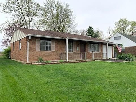 3rd image of 2512 Foxchase Ct W