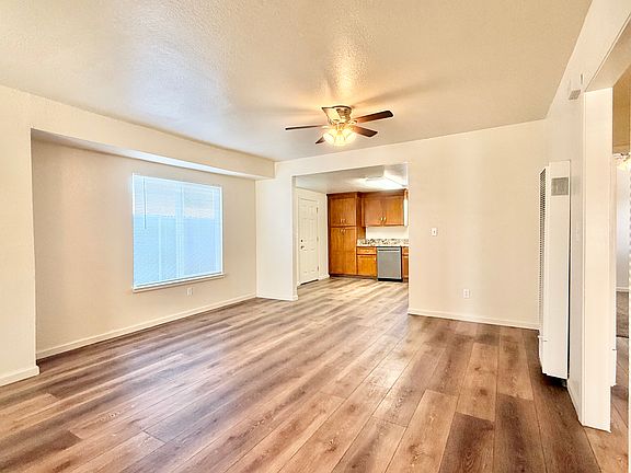 3rd image of 214 Locust Ave