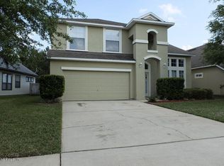 563 Longmill Ln, Orange Park, FL 32065