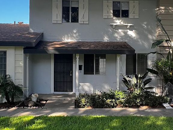 2nd image of 19906 Vermont Ln