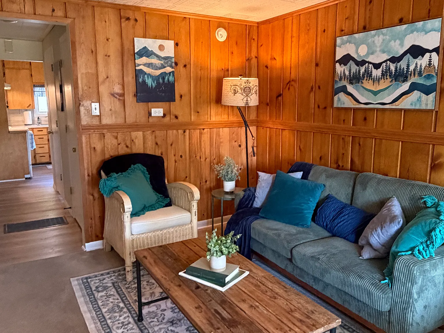 2 bed, 770 sqft, $2,000 — Photo 3