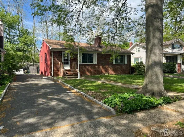 50 Plainfield Ave, Metuchen, NJ 08840