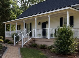 3639 White Sulphur Rd, Gainesville, GA 30507