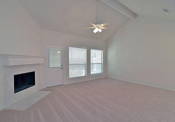 4th image of 9107 Baber Dr