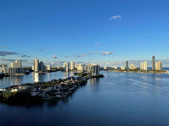 3rd image of 2800 Island Blvd APT 1904