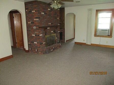 2nd image of 104 Bennett Dr