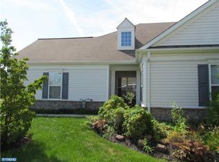 105 Sparrow Dr, Hamilton, NJ 08690
