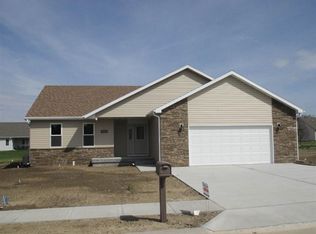 1414 N Cedar Ave, Hastings, NE 68901