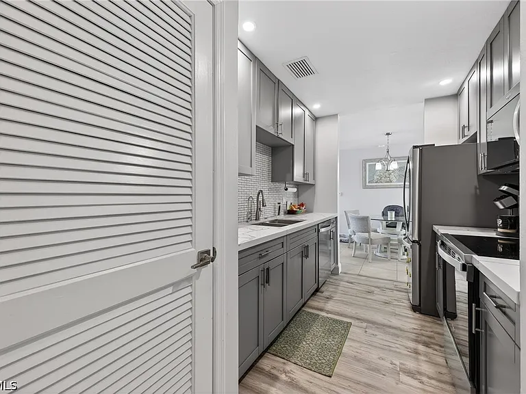 27256 San Marino Dr S — Photo 22