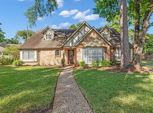 11806 Fawnview Dr, Houston, TX 77070