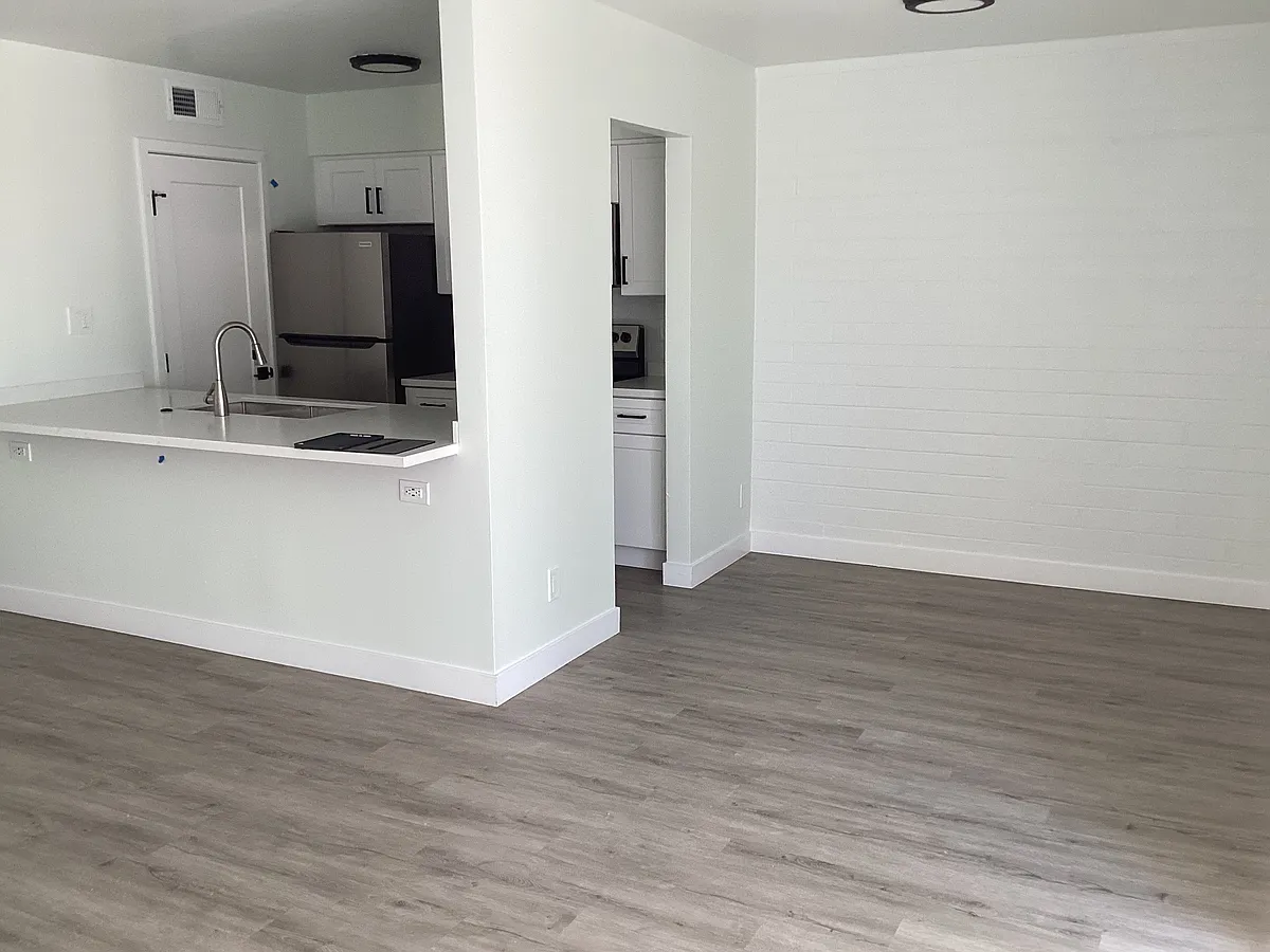 Building Photo - 4246 N 25th St #2