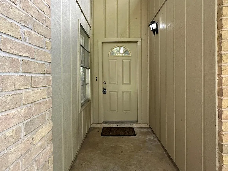 26403 Hunters Hollow Dr — Photo 29