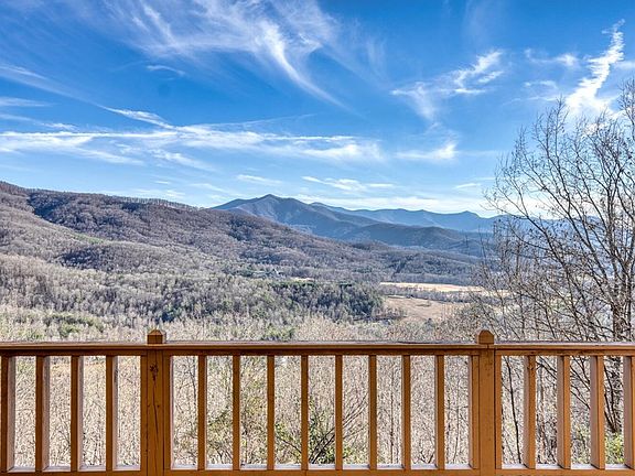 3rd image of 1264 Harris Ridge Rd