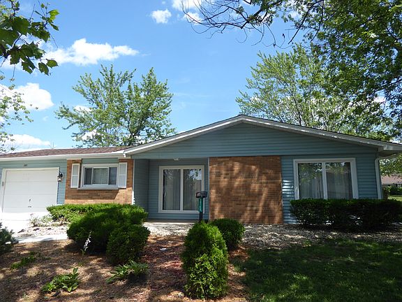 2nd image of 15143 Hilltop Dr
