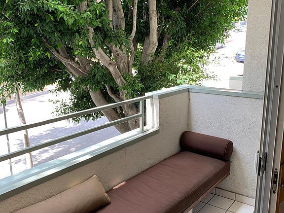 5th image of 1250 N Kings Rd APT 301
