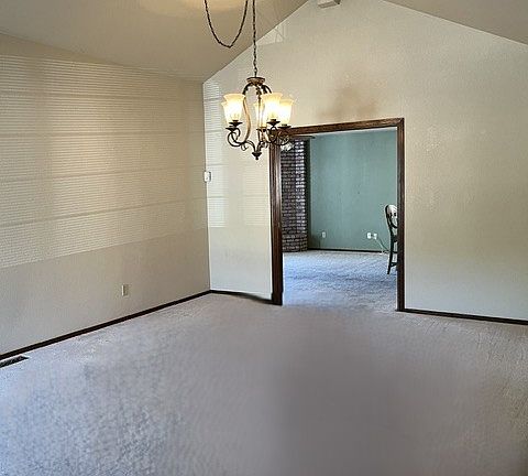 3rd image of 6654 Greenmeadow Ct