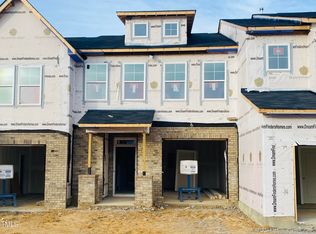 704 Putney Hill Rd, Zebulon, NC 27597