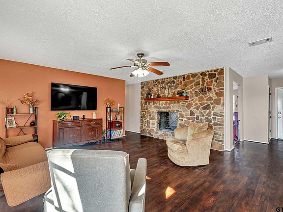 5th image of 106 Brentwood Dr