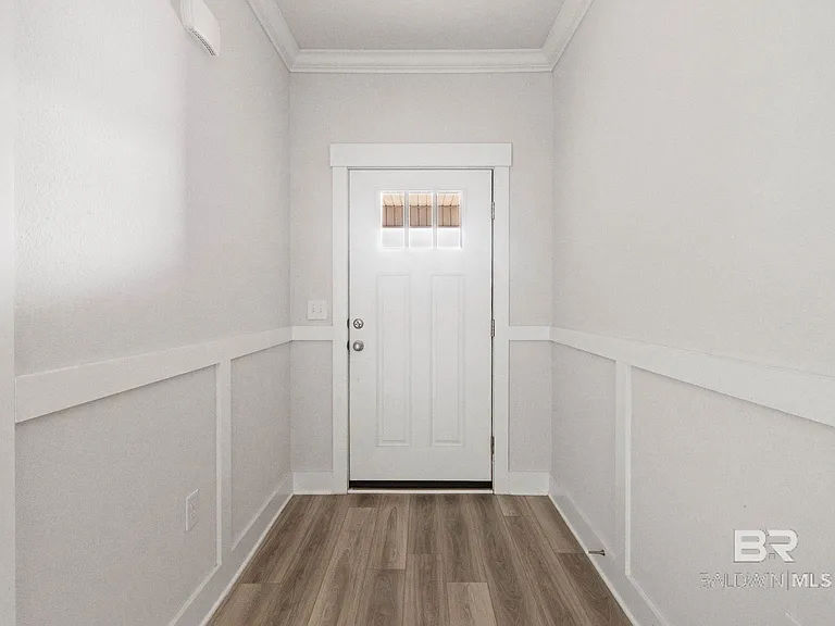 1710 Grouse St — Photo 13
