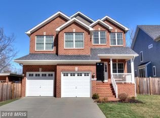 10814 2nd St, Fairfax, VA 22030