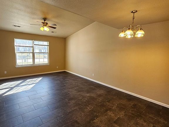 3rd image of 1609-11 High Quest Cir #1611