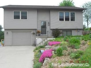 108 Ruste Rd, Barneveld, WI 53507