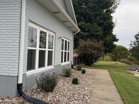 4th image of 291 Gilpin Rd