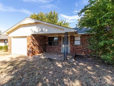 8905 NE 12th St, Oklahoma City, OK, 73110