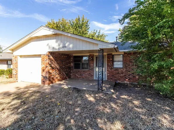 8905 NE 12th St, Midwest City, OK 73110