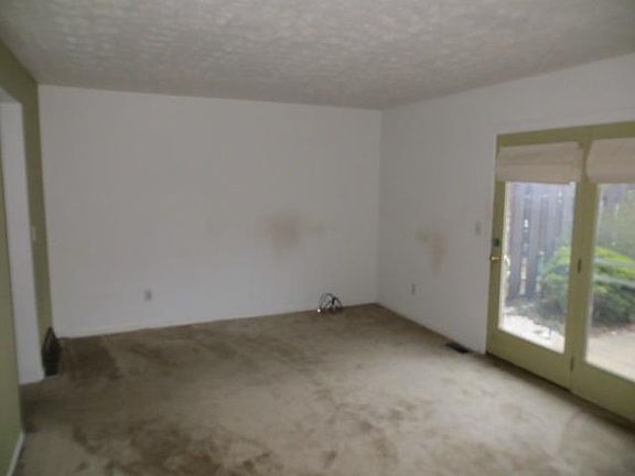 3rd image of 3541 Amberway Ct