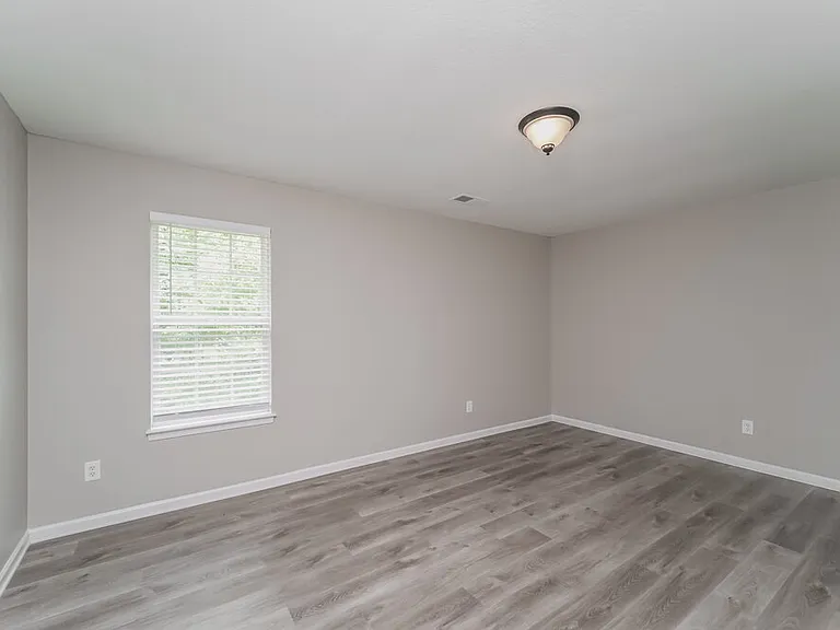 5824 Kelden Walker Ln — Photo 13