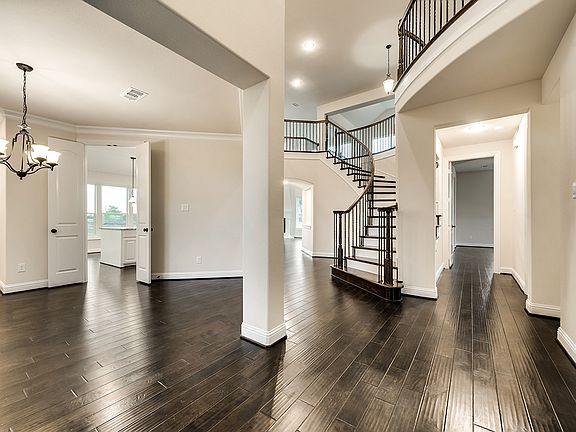 3rd image of 4406 Aldridge Dr