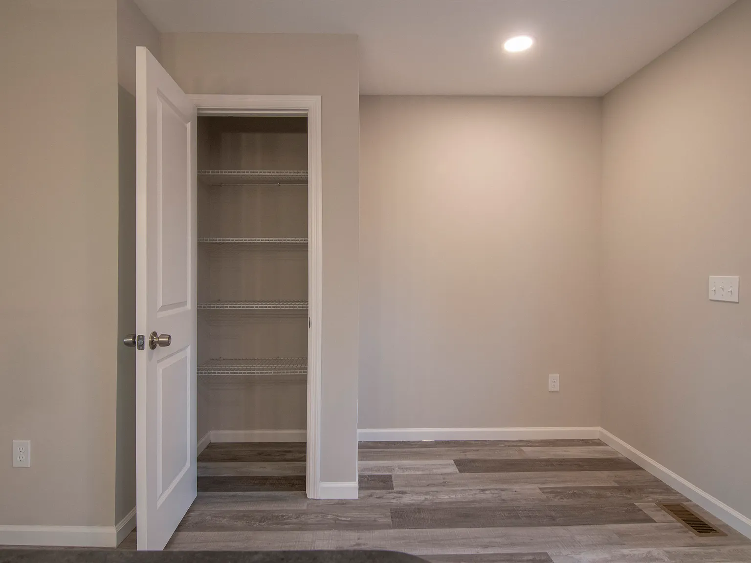 The Enclave at Elmerton — Photo 4