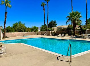 1320 Sunflower Cir S, Palm Springs, CA 92262
