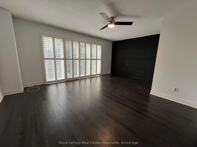 1112 Gable Dr — Photo 15