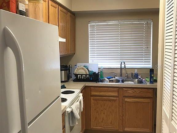 5th image of 204 Majors Ln APT D