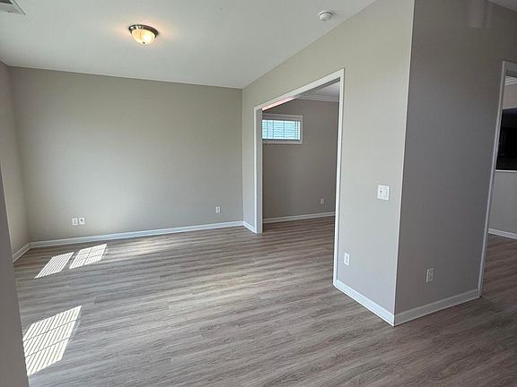 2nd image of 175 Setter Ct