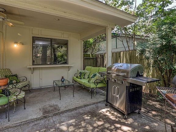 4th image of 5703 Buckeye Ct