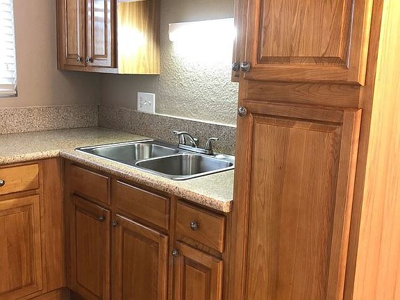 5th image of 4427 Utah St APT 5