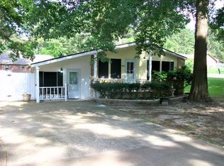 2243 Easley Cir, Huntsville, TX 77320