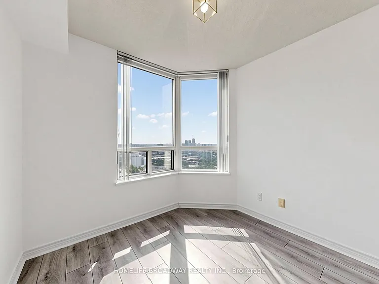 68 Corporate Dr #2827 — Photo 27