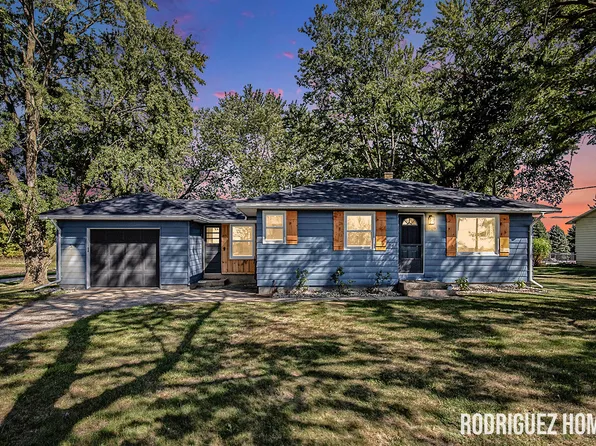 1506 36th Ave, Hudsonville, MI 49426