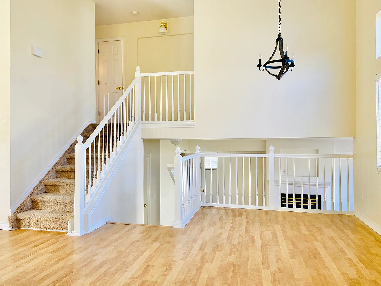 4 bed, 3.5 bath, 1850 sqft, $2,900 — Photo 3