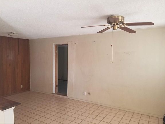 5th image of 1013 Lomita Dr