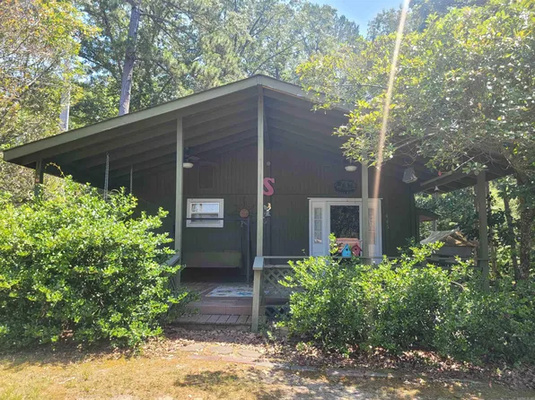 445 Crockett Rd, Greers Ferry, AR 72067