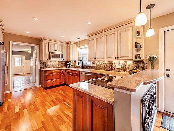 5th image of this home