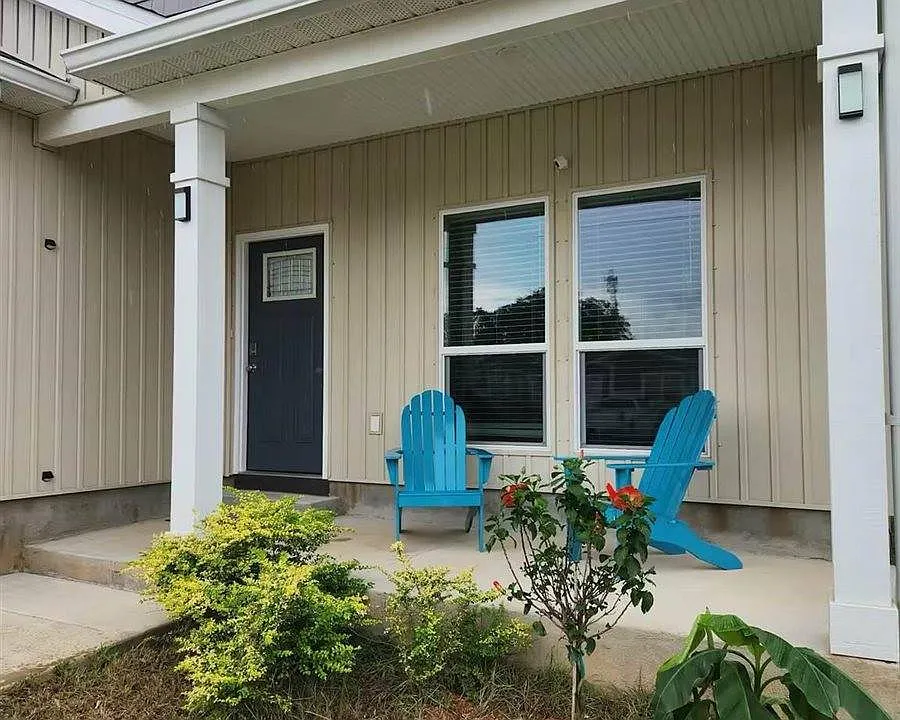 5446 Medina Rd