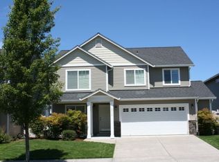 2310 NW 10th St, Battle Ground, WA 98604